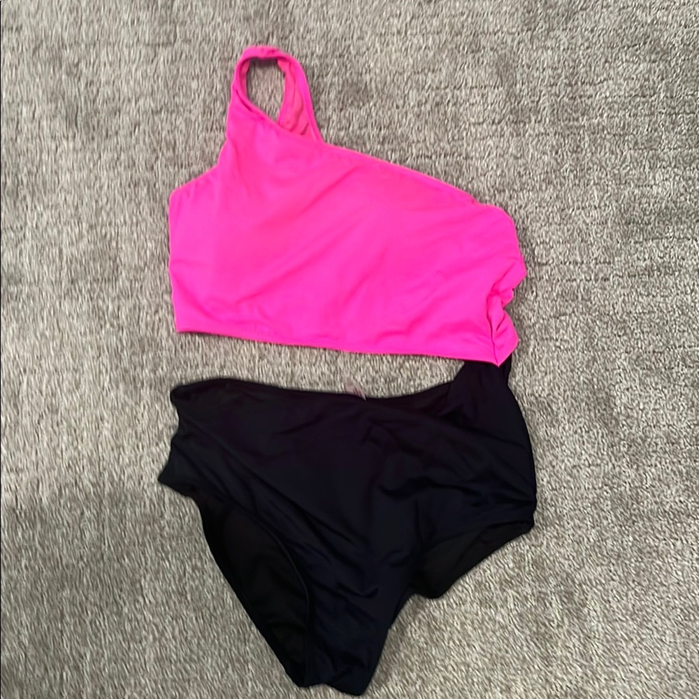 Younique Vibrant Pink and Black Swimwear